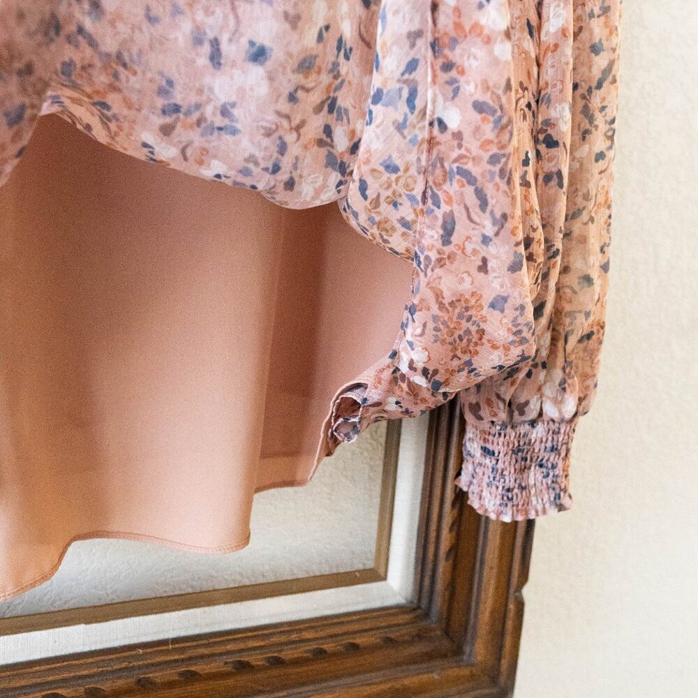 Antonio Melani Womens Blouse Size Large Brown Floral Long Sleeve Smocked Ruffles - Picture 7 of 8